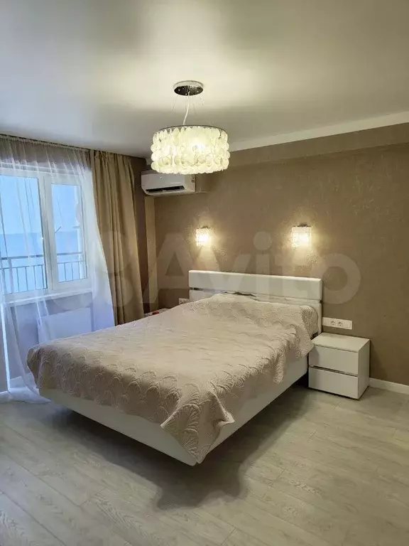 2-к. квартира, 70 м, 4/9 эт. - Фото 0