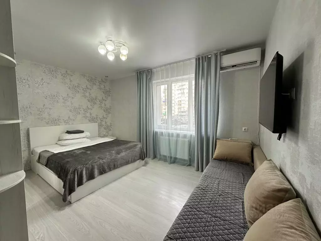 2-к кв. Башкортостан, Уфа ул. Орджоникидзе, 19/2 (60.0 м) - Фото 0