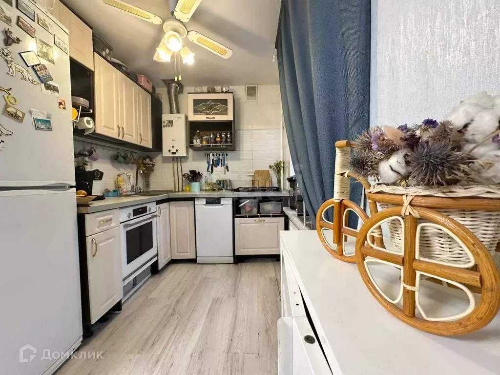 Продаётся 3-к квартира, 56.8 м - Фото 1