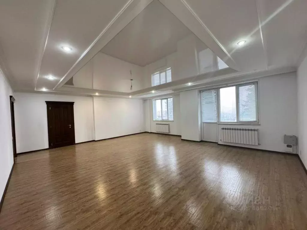 5-к кв. Кабардино-Балкария, Баксан ул. Имени Р.А. Калмыкова (176.0 м) - Фото 2