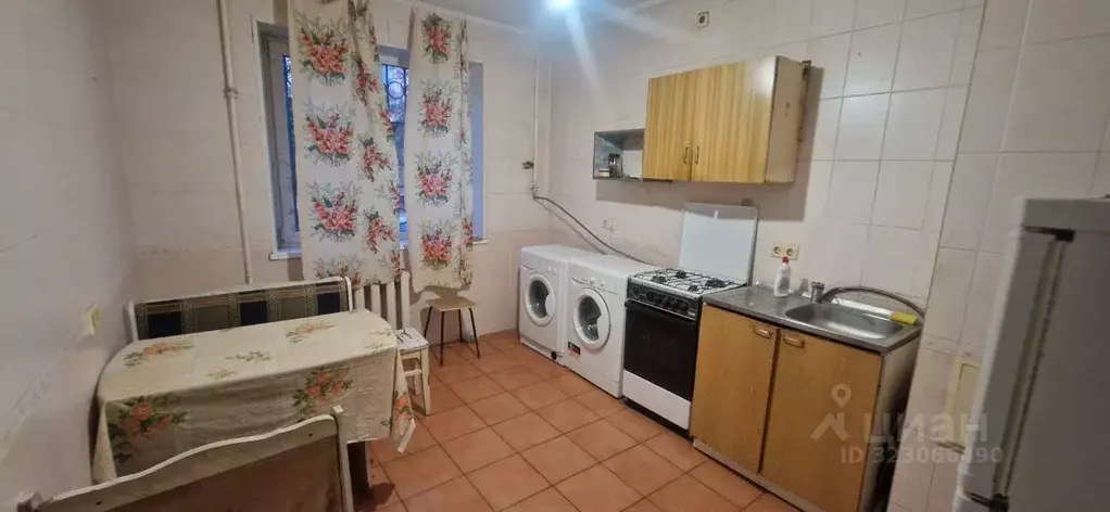 3-к кв. Саратовская область, Саратов ул. Имени И.Н. Посадского, ... - Фото 2