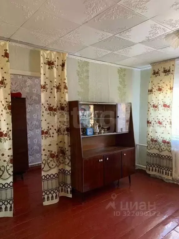 Дом в Курская область, Курский район, Камышинский сельсовет, с. ... - Фото 1