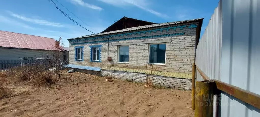 Дом в Забайкальский край, Читинский район, с. Смоленка Школьная ул., ... - Фото 0