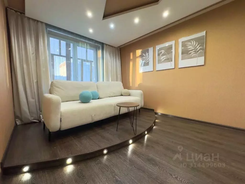 2-к кв. Пермский край, Березники ул. Мира, 110 (40.0 м) - Фото 2