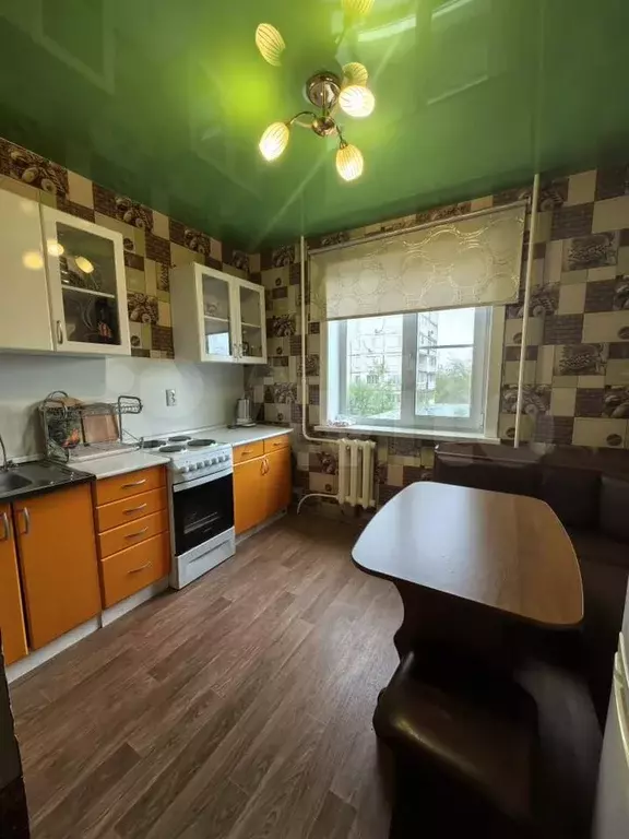 2-к. квартира, 53 м, 3/9 эт. - Фото 0