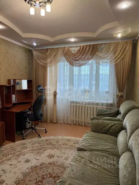 2-к кв. Ямало-Ненецкий АО, Новый Уренгой ул. 26-го съезда КПСС, 4А ... - Фото 0