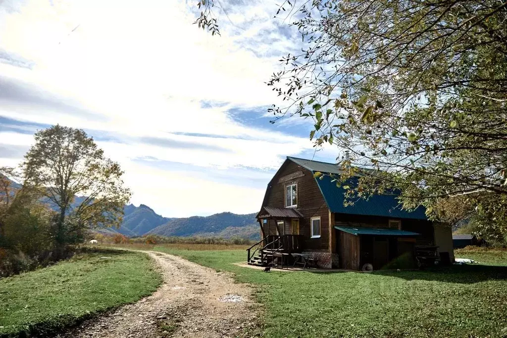 Дом в Адыгея, Майкопский район, Даховская ст-ца Советская ул., 20 (120 ... - Фото 1