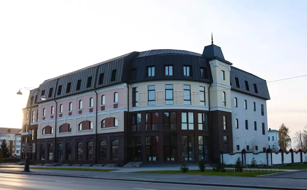 Помещение свободного назначения в Тюменская область, Тобольск ул. ... - Фото 2