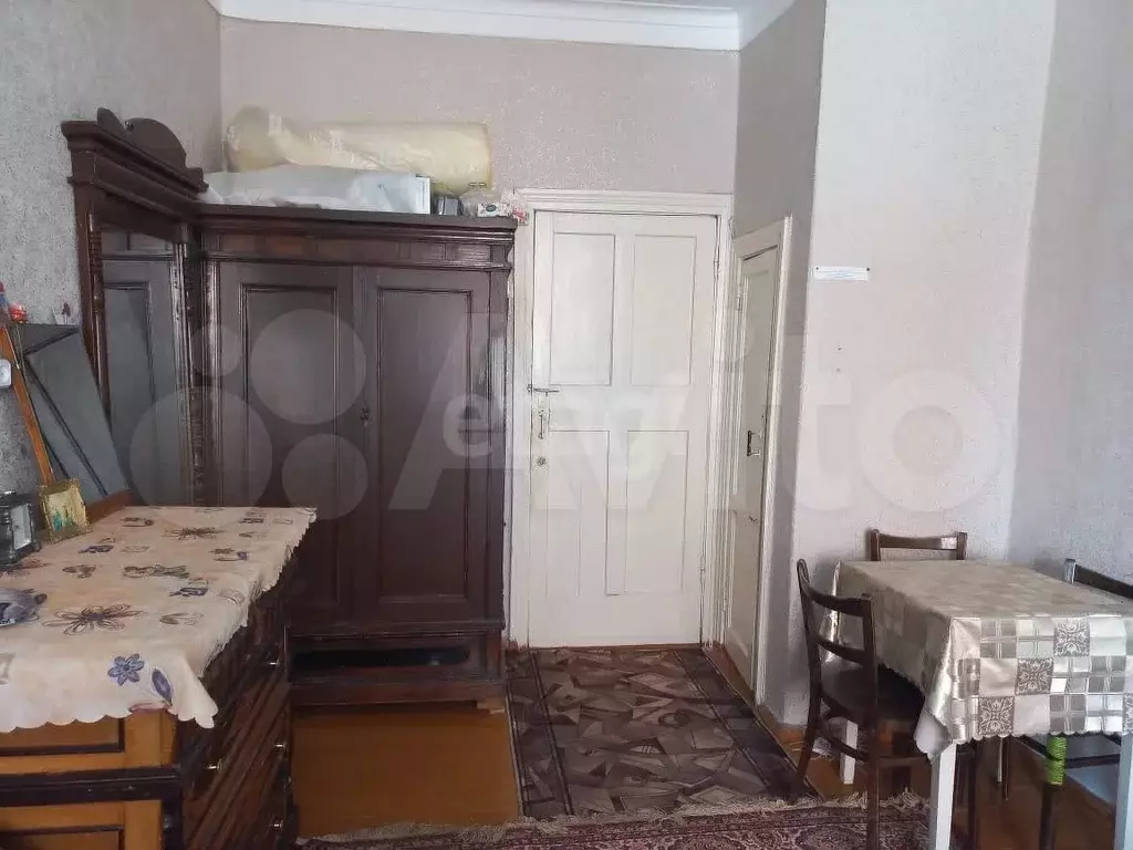 Комната 17,2 м в 3-к., 2/2 эт. - Фото 1