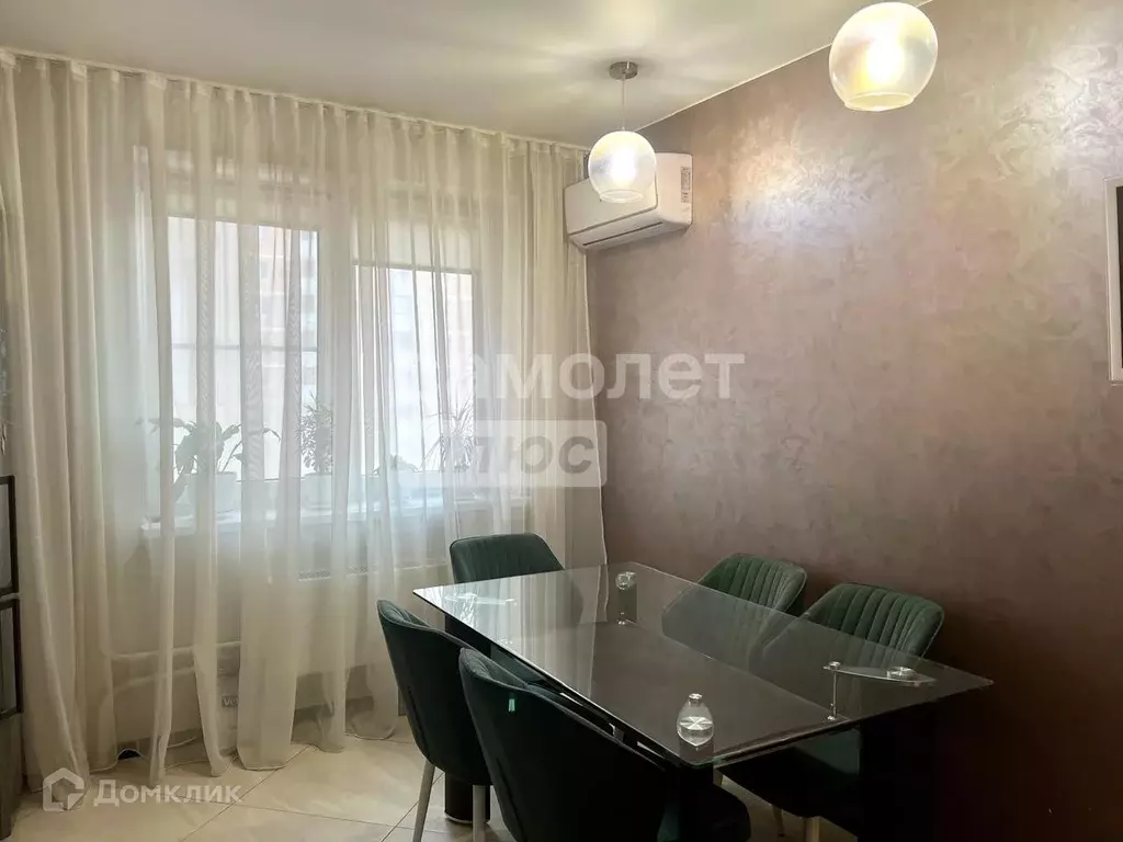 Продаётся 2-к квартира, 58.2 м - Фото 1