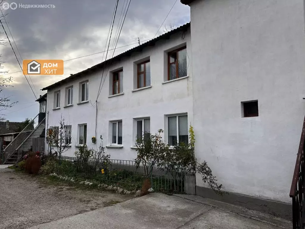 4-комнатная квартира: Бахчисарай, улица Ломоносова, 9/17 (58.6 м) - Фото 2