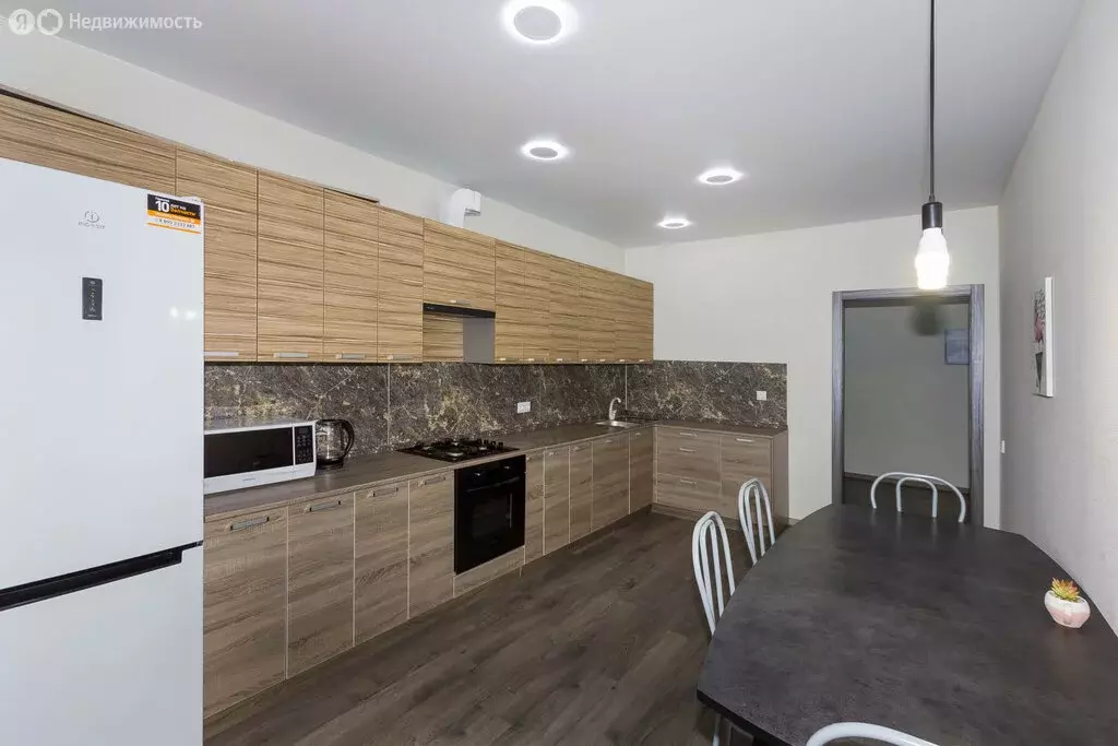 2-комнатная квартира: Владимир, улица Мира, 15Д (71.7 м) - Фото 1