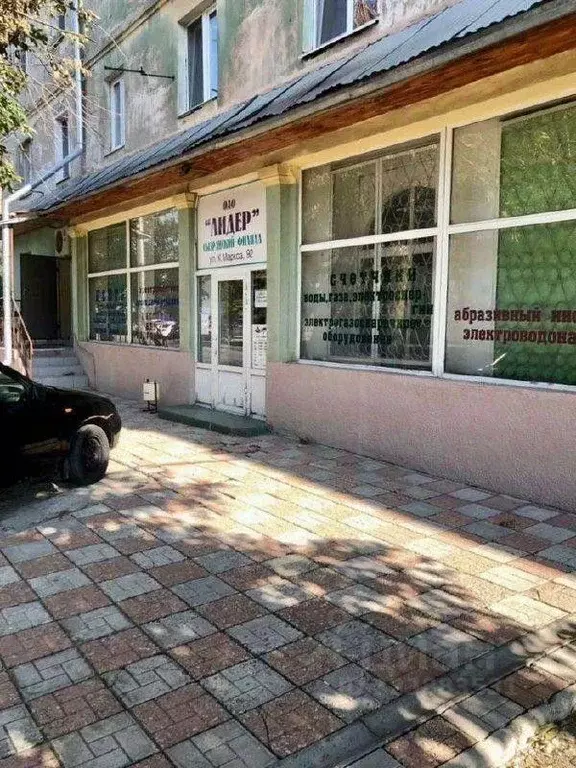 Помещение свободного назначения в Самарская область, Сызрань ул. Карла ... - Фото 1