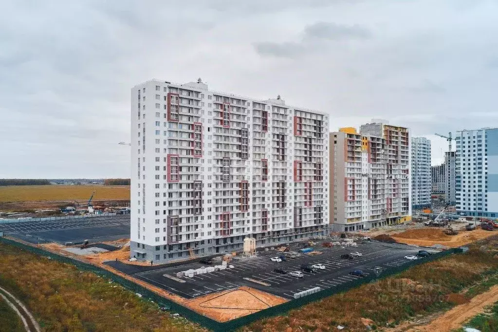 Студия Тюменская область, Тюменский муниципальный округ, д. Патрушева ... - Фото 0