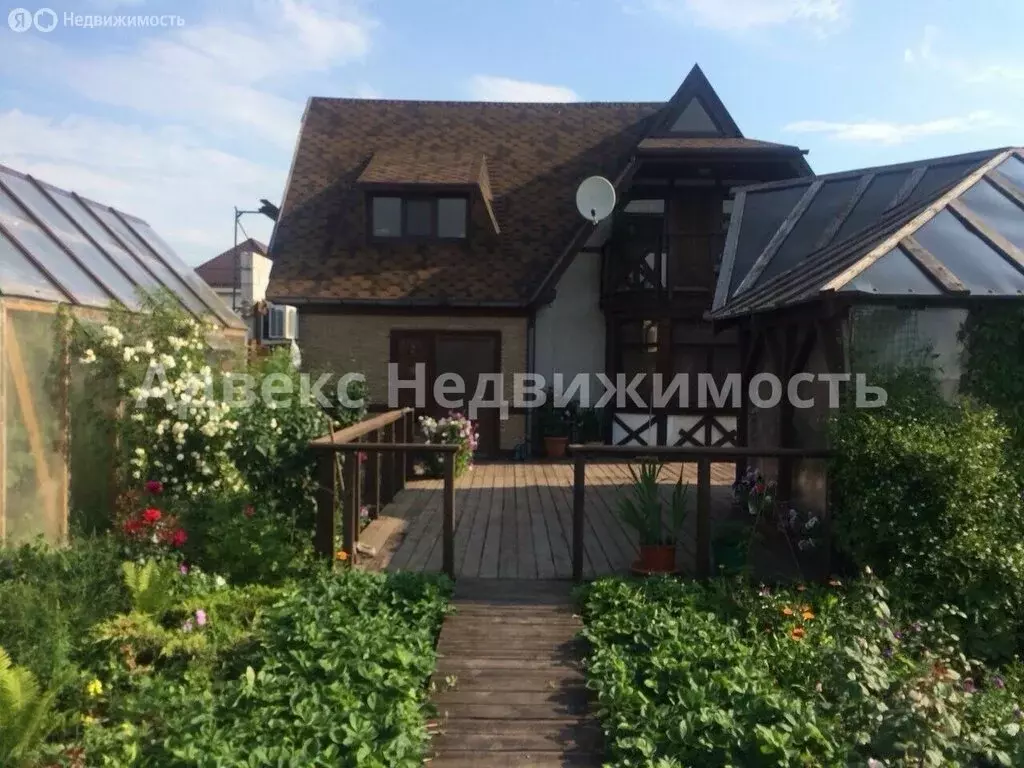 Дом в Тюмень, Ставропольская улица, 10 (140 м) - Фото 0