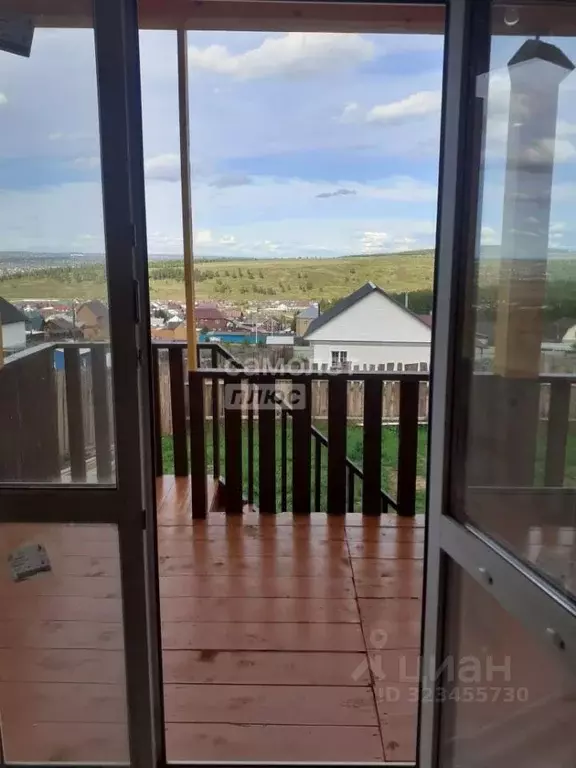 Дом в Иркутская область, Иркутский муниципальный округ, д. Столбова ... - Фото 1