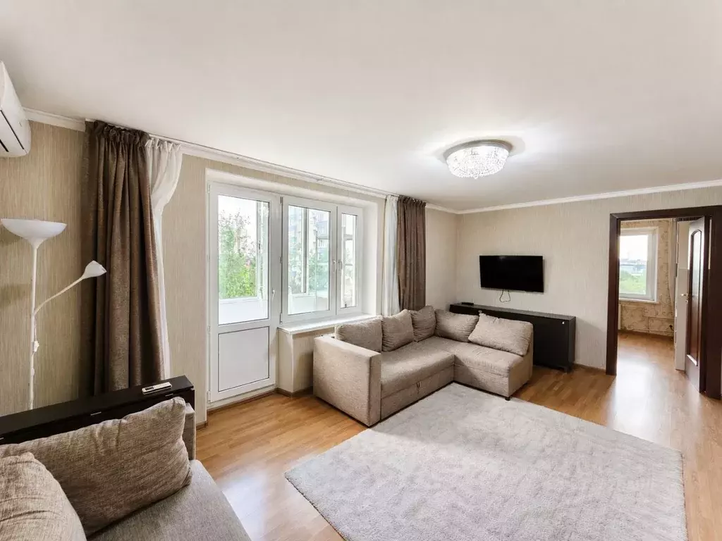3-к кв. Москва Очаковское ш., 19К1 (65.8 м) - Фото 1