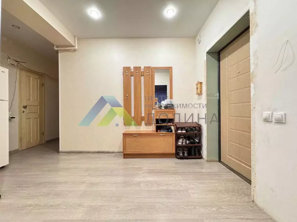 3-к кв. Волгоградская область, Волгоград ул. Шумского, 7 (66.0 м) - Фото 2