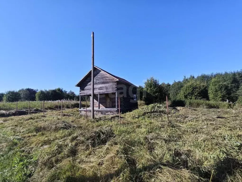 Дом в Ленинградская область, Волховский район, Колчановское с/пос, д. ... - Фото 1