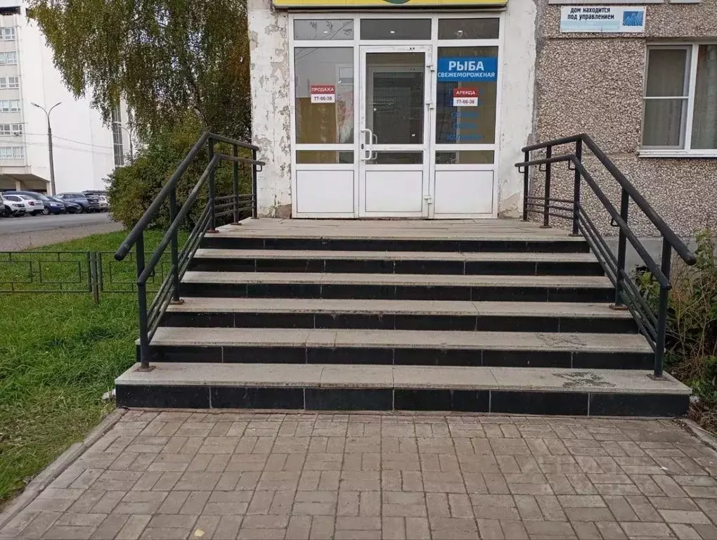 Помещение свободного назначения в Удмуртия, Ижевск Красногеройская ... - Фото 0