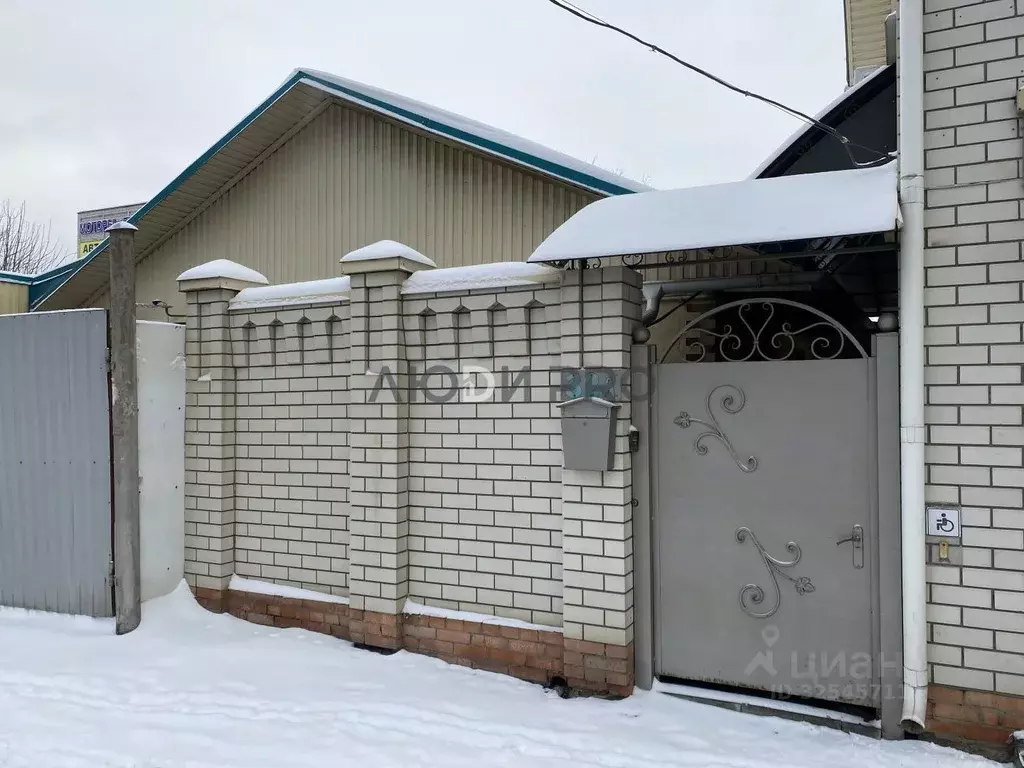 Дом в Саратовская область, Саратов ул. Танкистов, 32 (155 м) - Фото 2