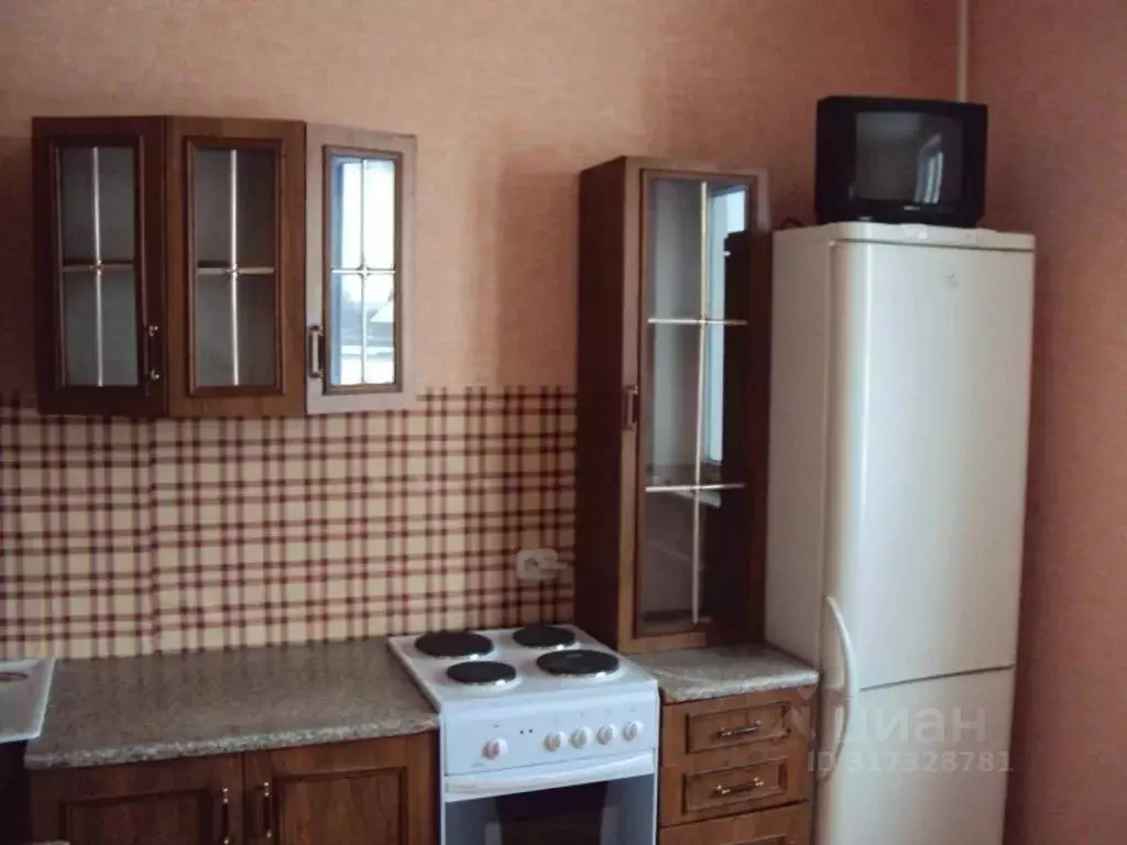2-к кв. Курская область, Курск просп. Победы, 14 (57.0 м) - Фото 0