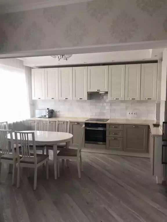 3-к. квартира, 90 м, 17/24 эт. - Фото 0