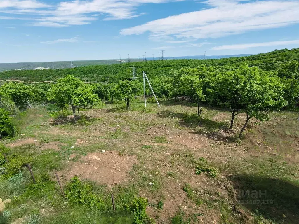 Участок в Севастополь ул. Фланговая, 18 (5.0 сот.) - Фото 1
