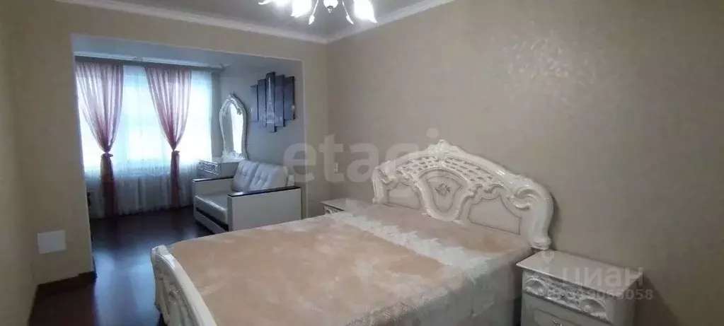 3-к кв. Карачаево-Черкесия, Черкесск ул. Ленина, 58Б (80.2 м) - Фото 0