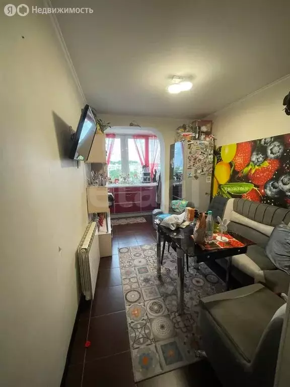 3-комнатная квартира: Симферополь, Кечкеметская улица, 83 (75 м) - Фото 1