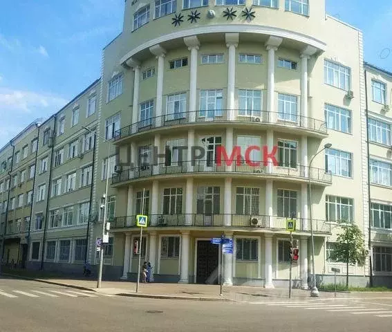 Офис в Москва ул. Россолимо, 17 (859 м) - Фото 1