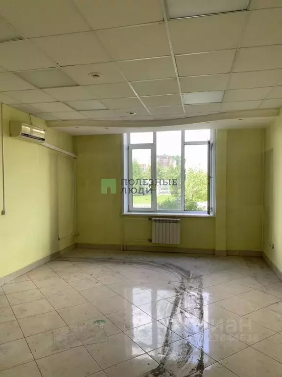 Торговая площадь в Красноярский край, Красноярск ул. Алексеева, 21 (91 ... - Фото 1