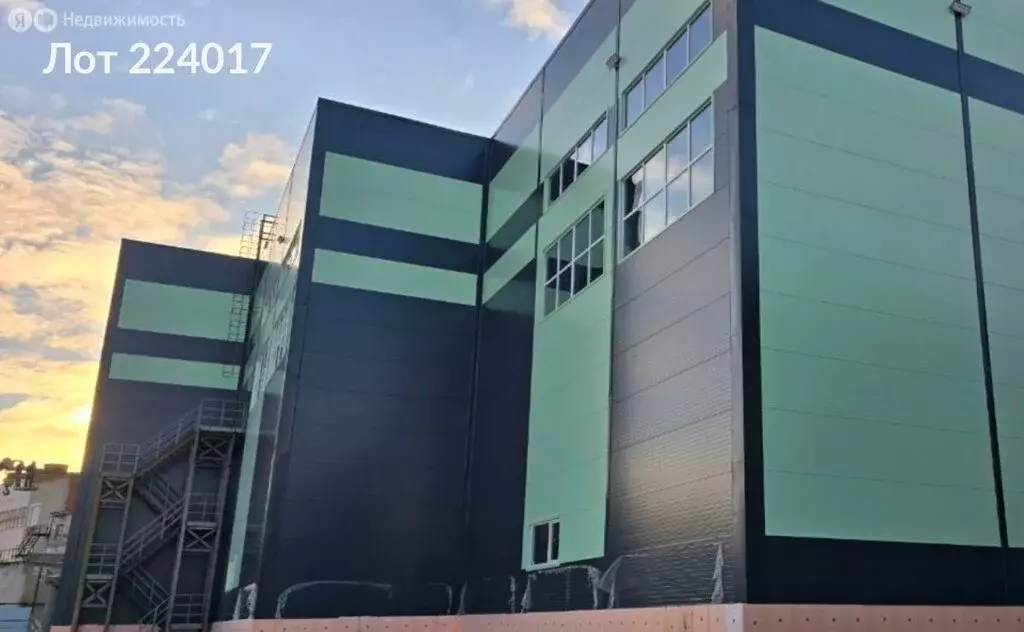 Помещение свободного назначения (2736 м) - Фото 1