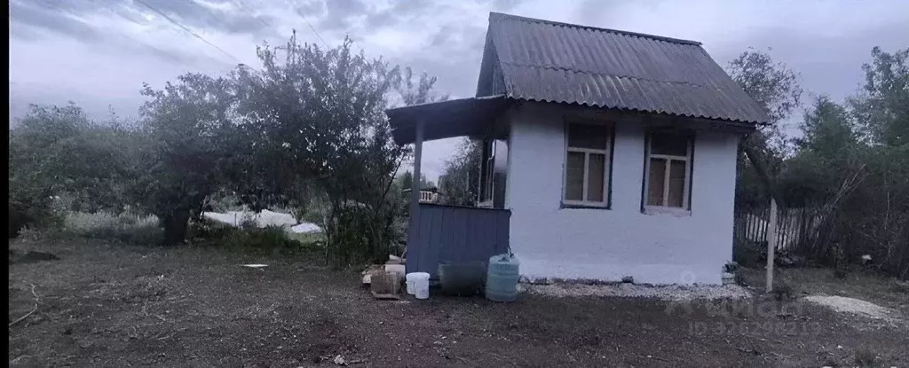 Дом в Саратовская область, Балаково Цемент СНТ,  (7 м) - Фото 2