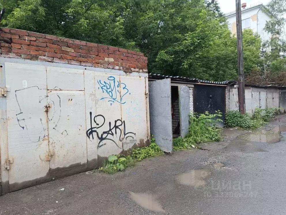 Гараж в Свердловская область, Екатеринбург ул. Восточная, 27 (15 м) - Фото 1