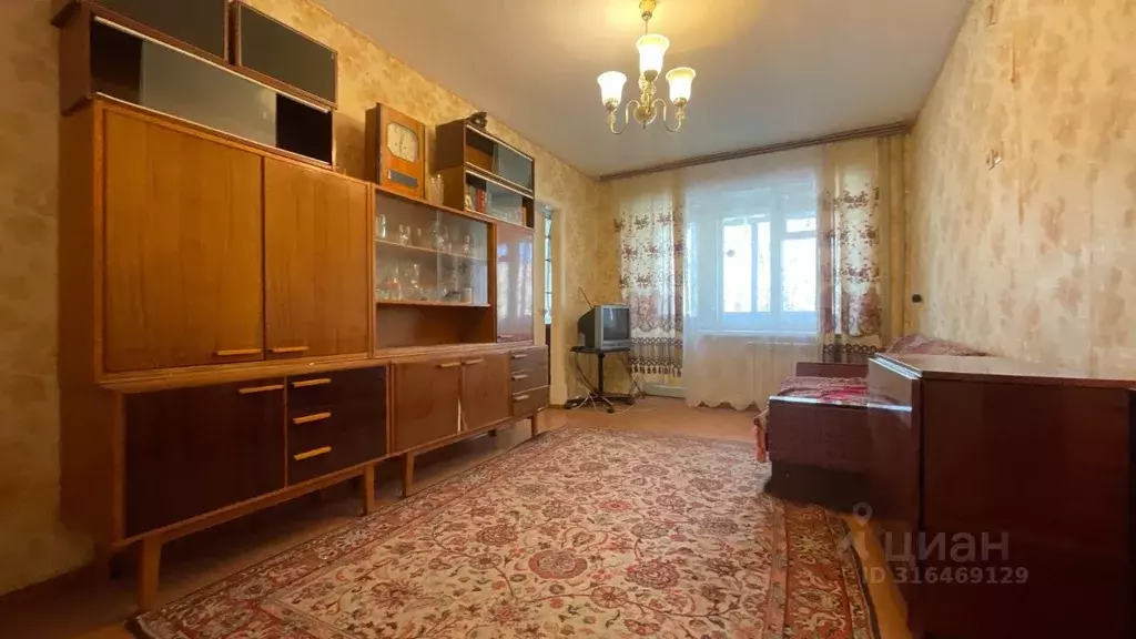 2-к кв. Тульская область, Щекино Пионерская ул., 7 (44.9 м) - Фото 0