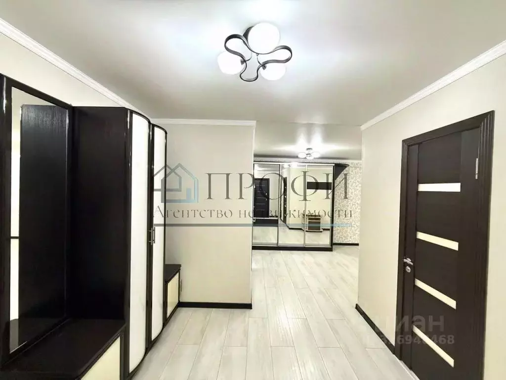 3-к кв. Белгородская область, Новый Оскол Ливенская ул., 142 (88.5 м) - Фото 2