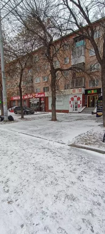 Помещение свободного назначения в Свердловская область, Екатеринбург ... - Фото 0