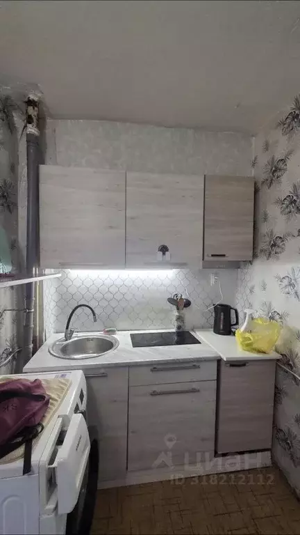 1-к кв. Иркутская область, Иркутск ул. Авиастроителей, 28Б/2 (18.0 м) - Фото 0