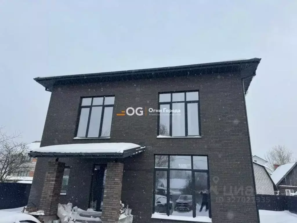 Дом в Брянская область, Брянск ул. Суворова (176 м) - Фото 1