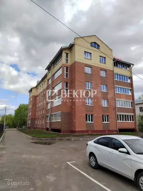 2-к. квартира, 60м, 2/5эт. - Фото 0