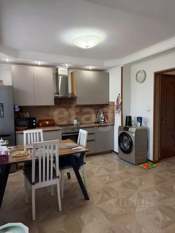 1-к кв. Бурятия, Улан-Удэ ул. Смолина, 54А (51.4 м) - Фото 2