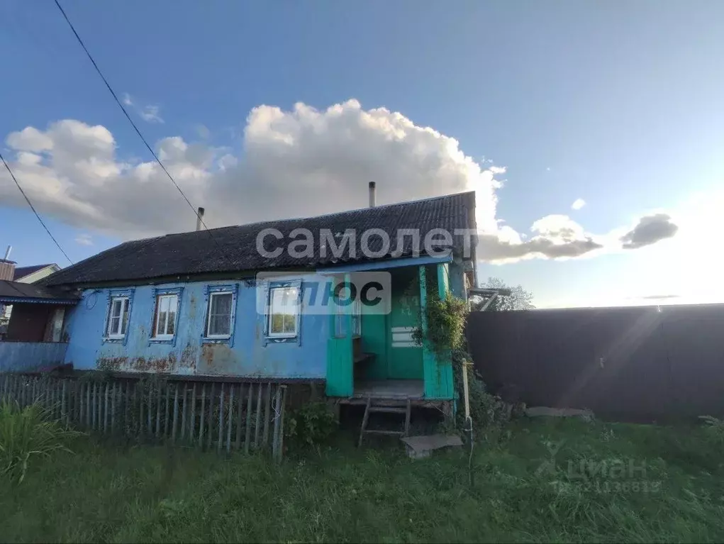 Дом в Курская область, Золотухинский район, Будановский сельсовет, д. ... - Фото 1