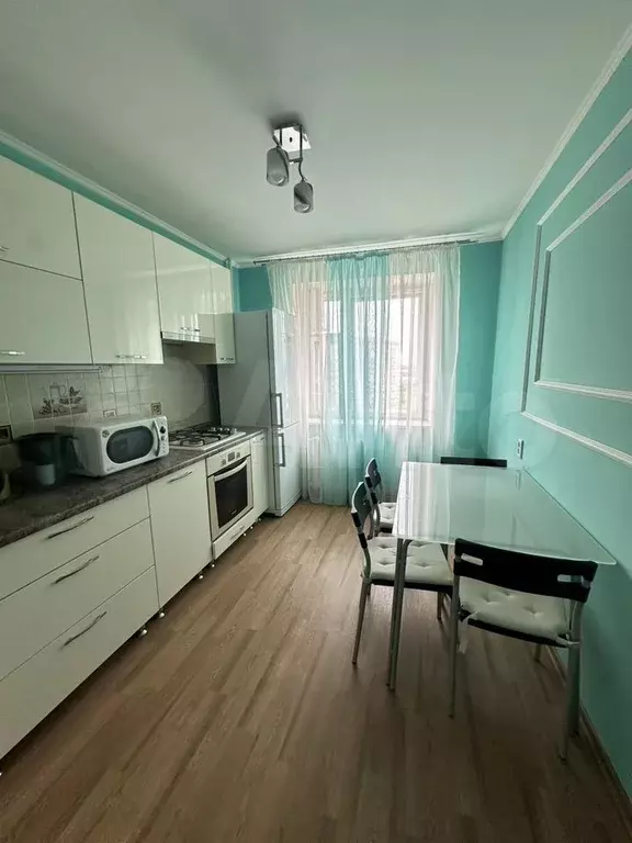 2-к. квартира, 70 м, 7/10 эт. - Фото 0