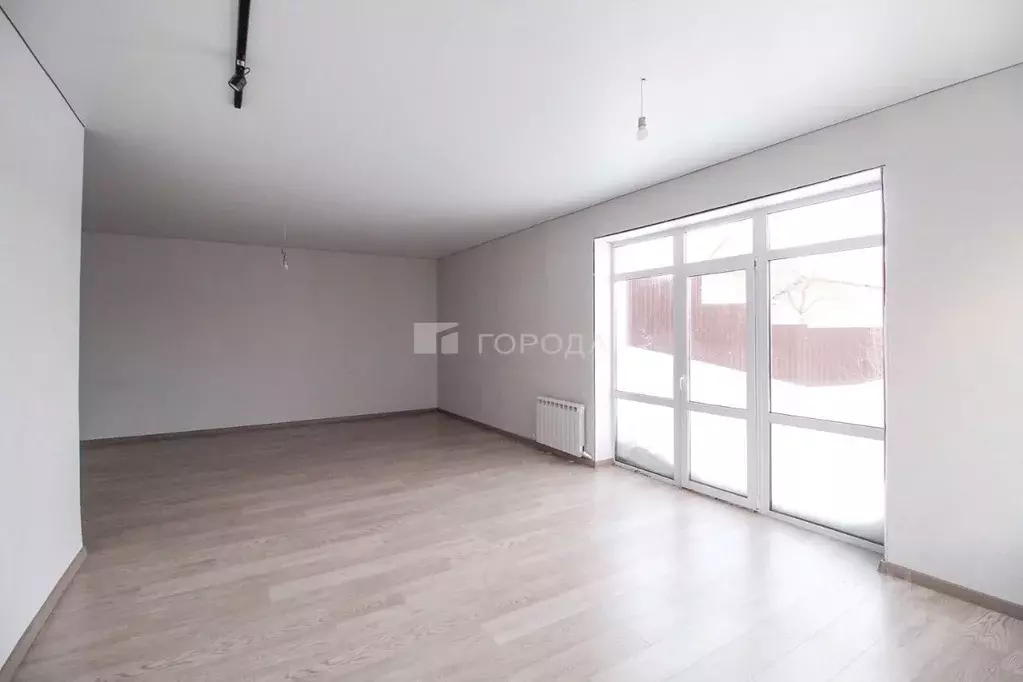 Дом в Алтайский край, Барнаул ул. Панкратова, 45 (171 м) - Фото 1