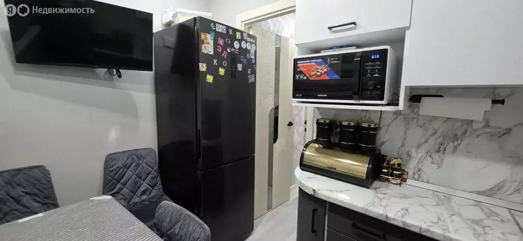 2-комнатная квартира: Новый Уренгой, улица 26-го съезда КПСС, 6 (43.8 ... - Фото 2