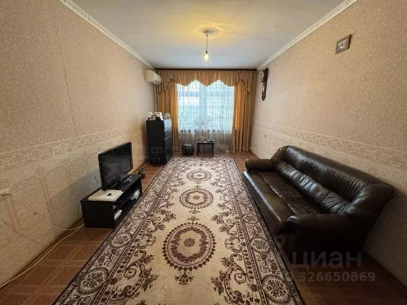 2-к кв. Татарстан, Казань ул. Космонавтов, 55 (75.6 м) - Фото 1