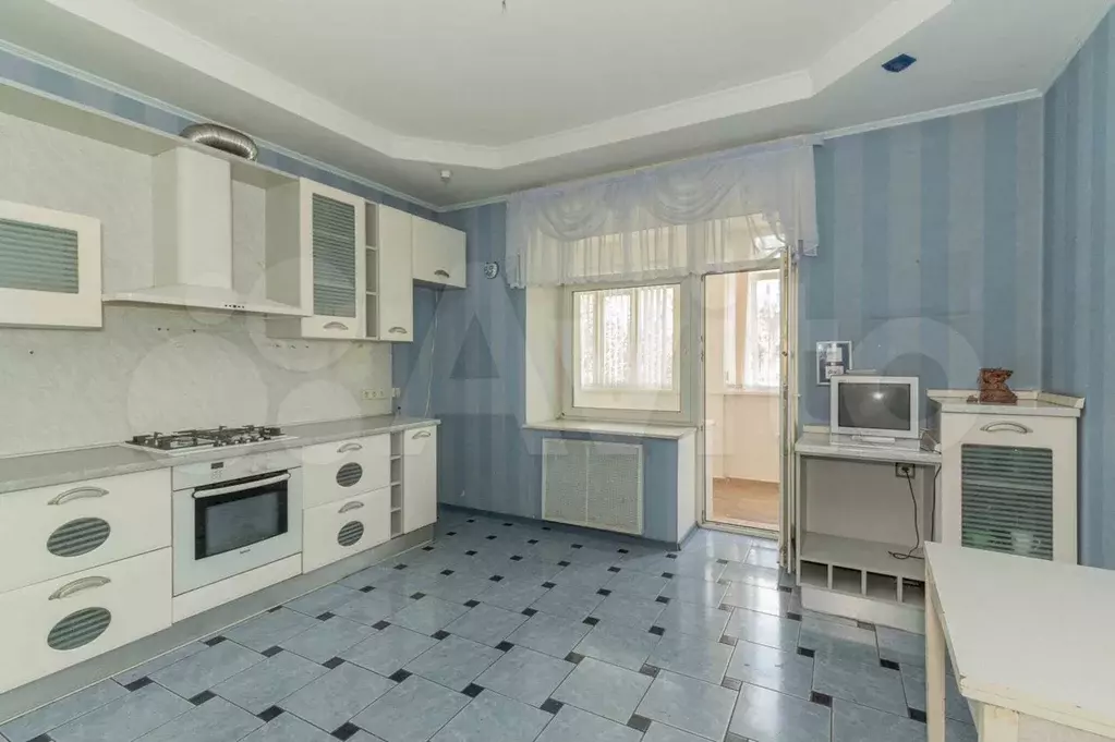 4-к. квартира, 145 м, 3/6 эт. - Фото 1