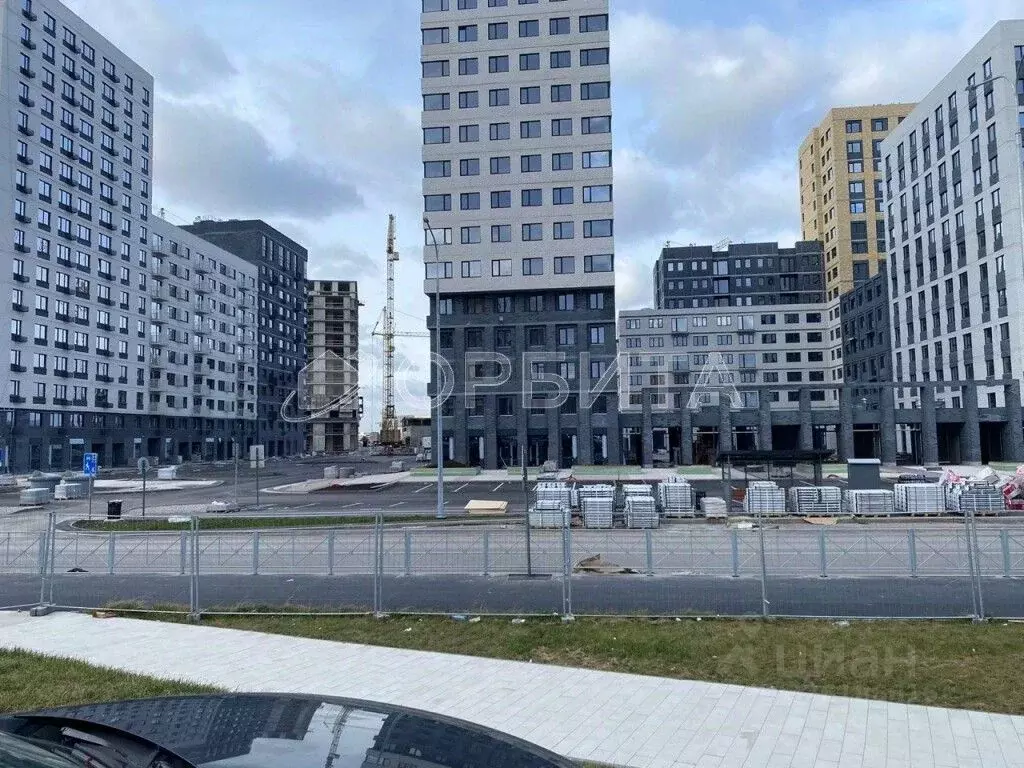 Помещение свободного назначения в Тюменская область, Тюмень ул. ... - Фото 1