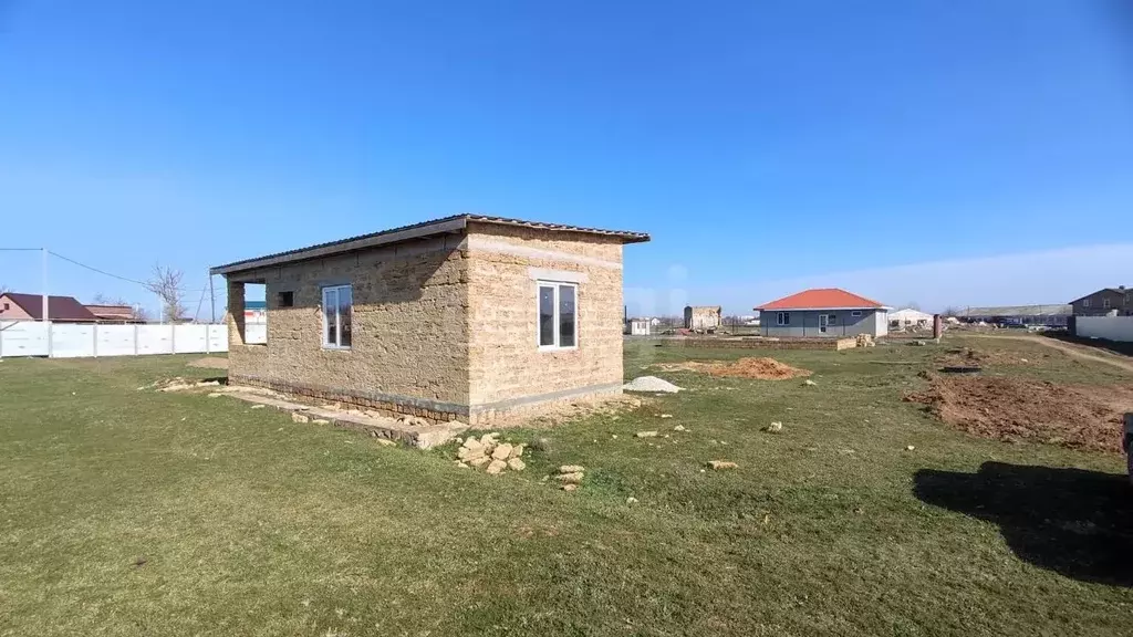 Дом в Крым, Сакский район, Ореховское с/пос, с. Михайловка ул. Вольная ... - Фото 1